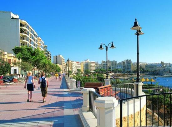 Centric And Modern Penthouse Close To Amenities Msida Eksteriør billede